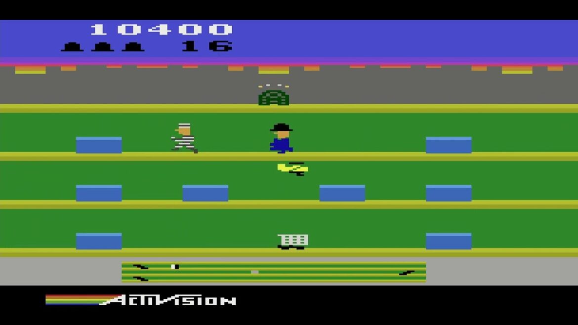 Keystone Kapers do Atari 2600 — Explore a emoção e a nostalgia dos jogadores ao relembrar o clássico Keystone Kapers do Atari 2600, um dos principais jogos de plataforma da história dos videogames.