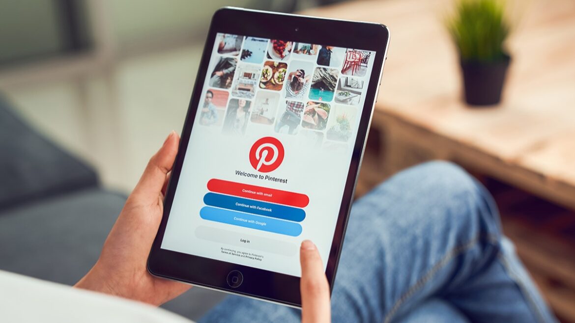 A Geração Z abandona shoppings para comprar online no Pinterest — A geração Z prefere o Pinterest a shoppings, explorando vitrines digitais para compras online e marcas focadas em jovens.