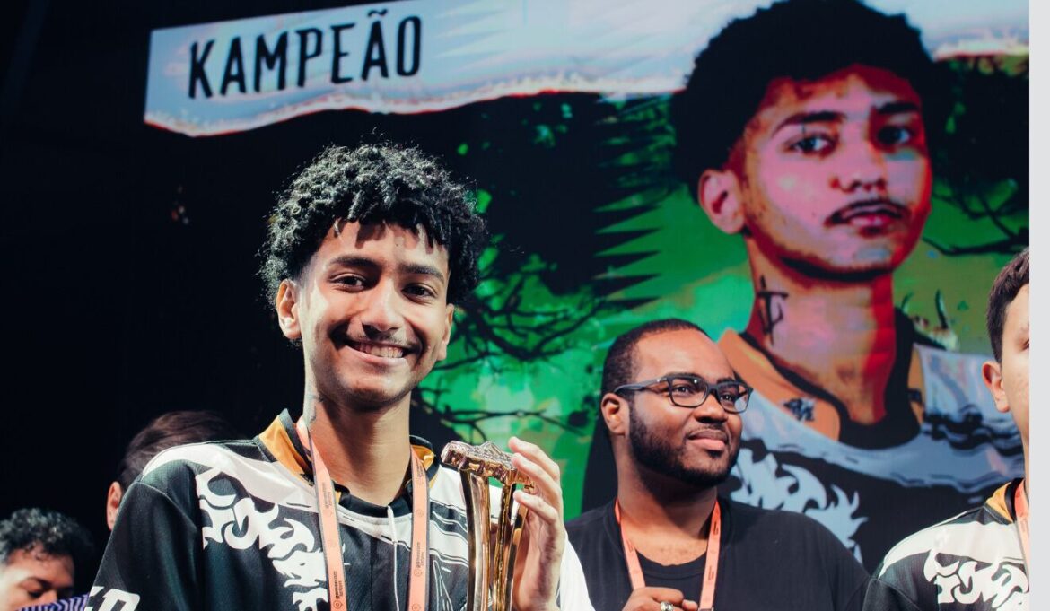 Brasileiro conquista a Pro Kompetition de Mortal Kombat 1 na gamescom latam — YTECZ vence Nicolas e leva a Pro Kompetition de Mortal Kombat 1 na gamescom latam com torcida vibrante e desempenho invicto.