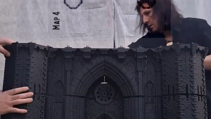Modelo gigante de castelo 3D encanta fãs de D&D — Grupo cria modelo 3D gigante do Castle Ravenloft de D&D: uma obra única e impressionante para fãs do Curse of Strahd.