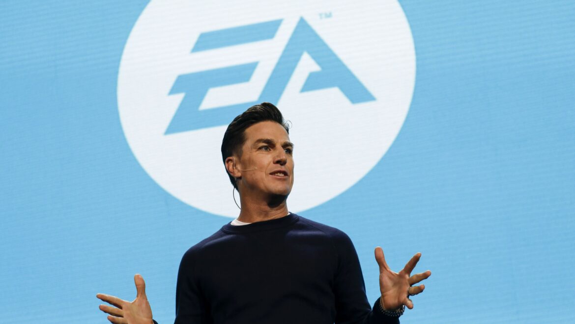 EA será adquirida por $55 bilhões em maior acordo privado da história — EA será comprada por PIF, Silver Lake e Affinity Partners por $55 bilhões, com Andrew Wilson permanecendo como CEO.