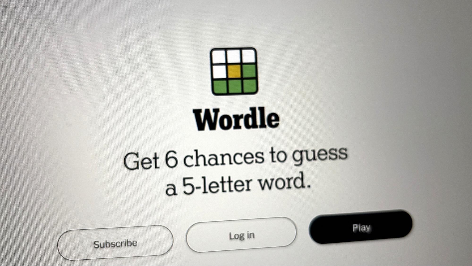 Wordle do dia 25 de outubro exibido em tela